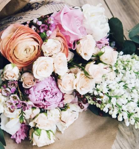 Image 55: Floral Train